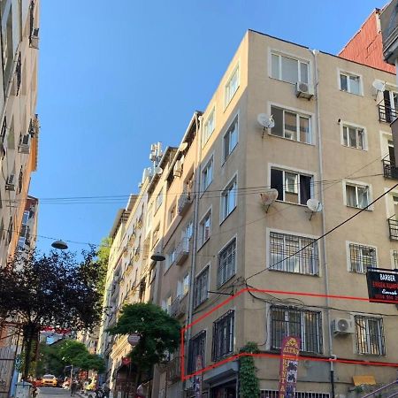 Superior Refurbished Flat In The Heart Of Istanbul Apartment Екстериор снимка
